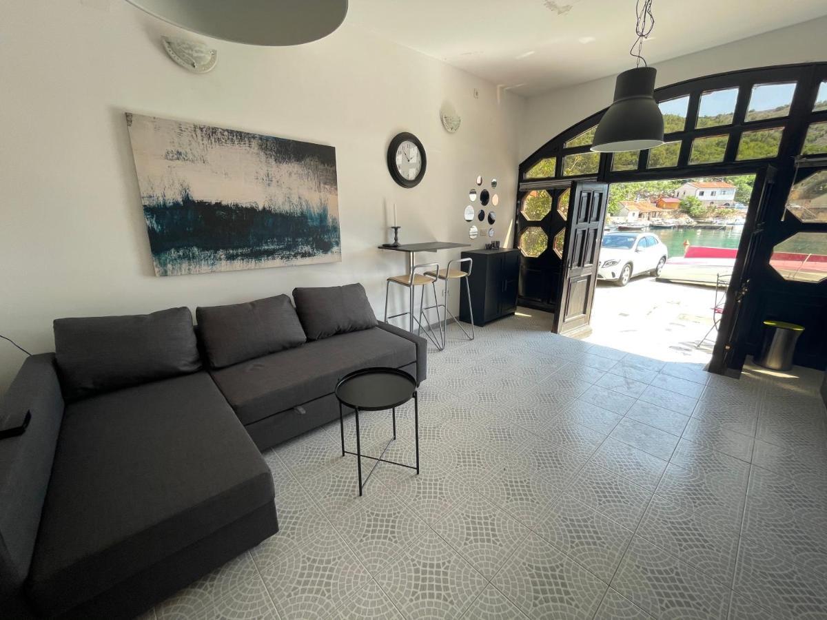Apartmani Pulic เซนญ์ ภายนอก รูปภาพ